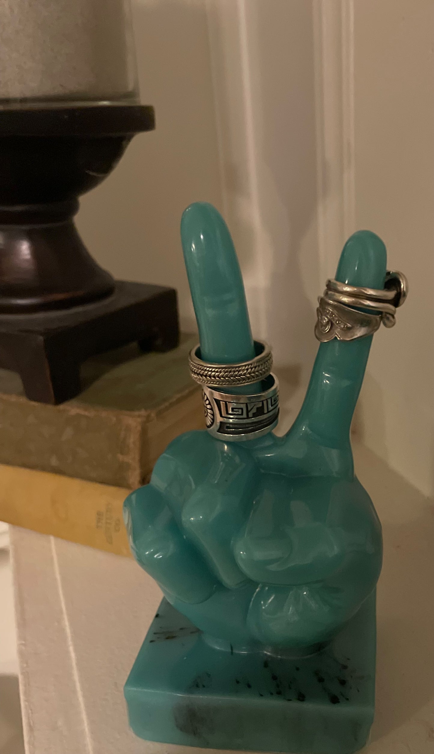 Peace ring holder 2.0